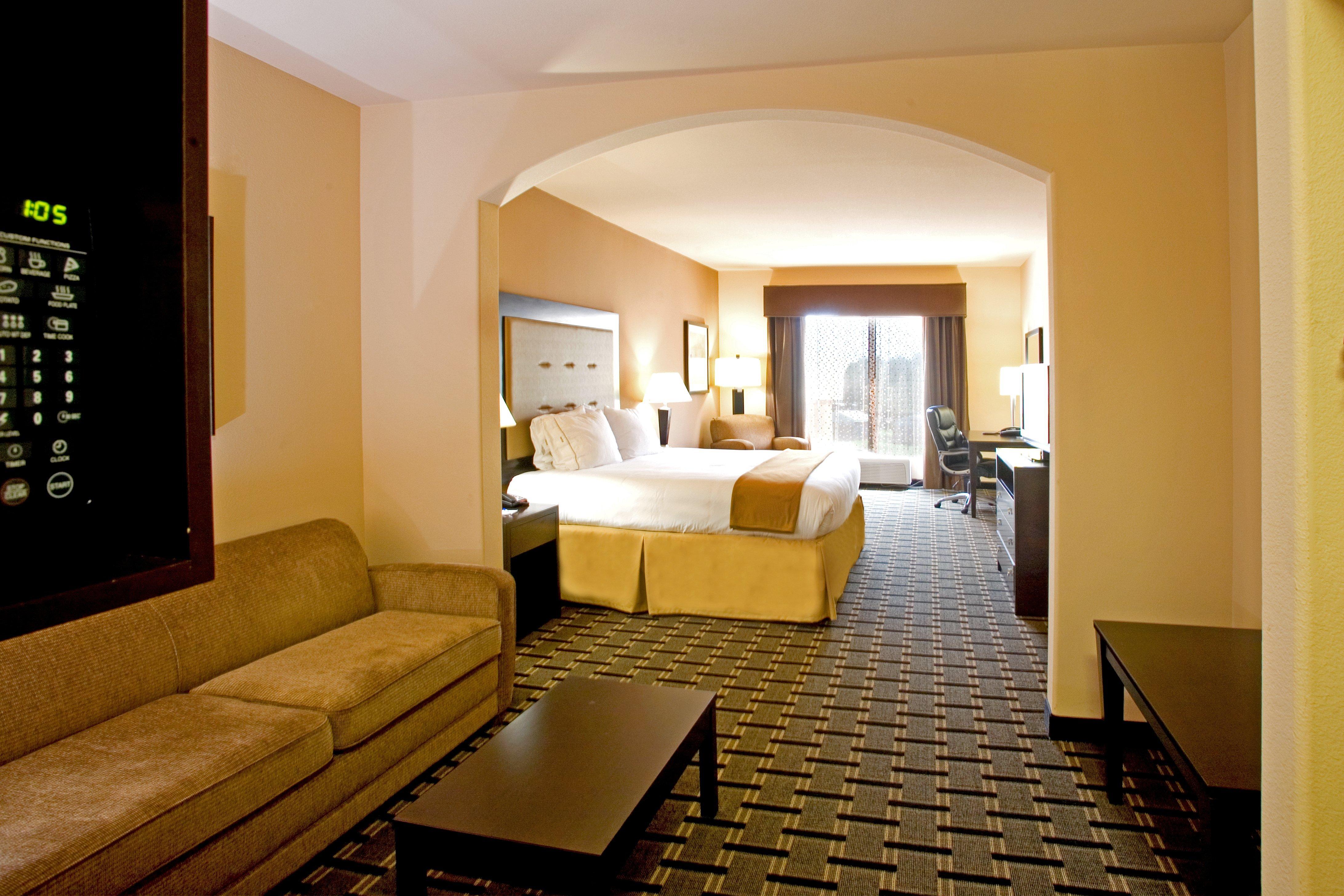 Holiday Inn Express And Suites Beeville By Ihg Camera foto