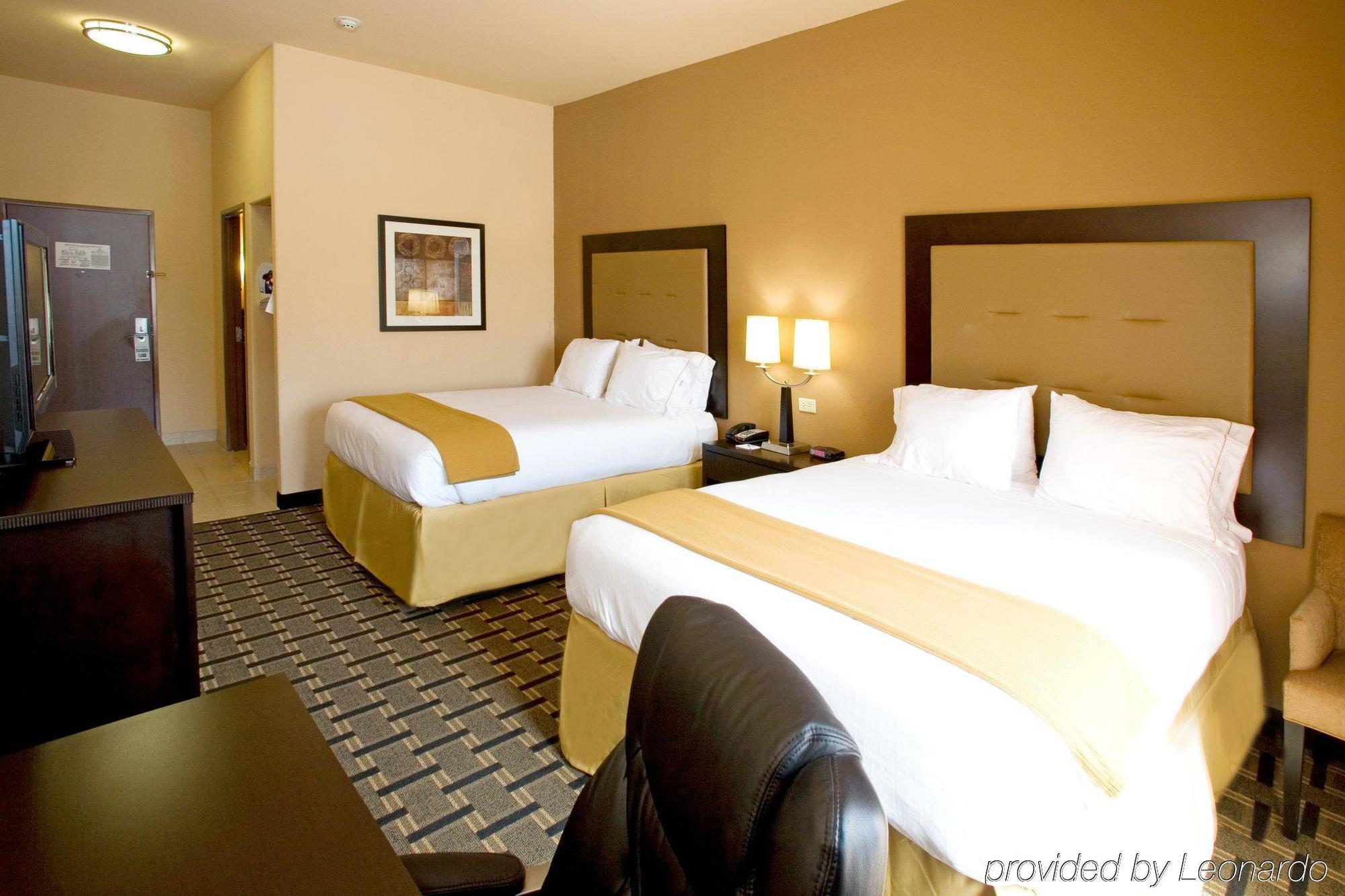Holiday Inn Express And Suites Beeville By Ihg Camera foto
